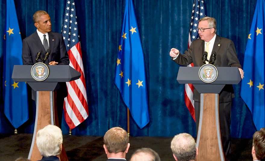 Foto: Ameerika Ühendriikide president Barack Obama ja Euroopa Komisjoni president Jean-Claude Juncker annavad 8. juulil 2016 Varssavis Poolas NATO tippkohtumisel ühise pressikonverentsi. © Euroopa Liit
