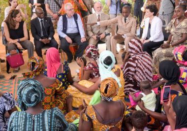Image: Commissioner Neven Mimica meets with locals in Matam, Senegal, 27 April 2016. © European Union