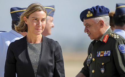 Η Ύπατη Εκπρόσωπος της Ένωσης και αντιπρόεδρος της Επιτροπής Federica Mogherini επισκέπτεται την αεροπορική βάση στη Σαραγόσα, Ισπανία, 8 Ιουνίου 2017.