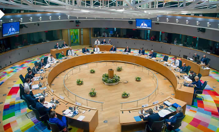 Les chefs d’État et de gouvernement de l’EU-28 se réunissent pour la table ronde du Conseil européen de printemps consacrée aux affaires économiques, et notamment au commerce et à la fiscalité, à Bruxelles (Belgique), le 22 mars 2018.
